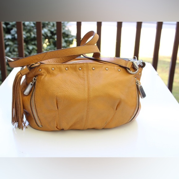 B. Makowsky shoulder/cross body bag - Picture 8 of 13